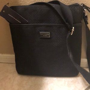 Tommy Hilfiger (across the body) purse